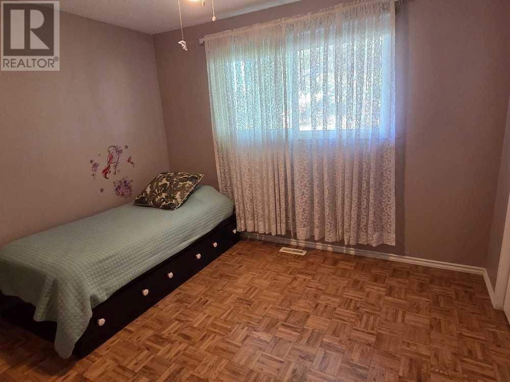 Single Family House Bungalow for Sale in  Whiteside Road NE Whitehorn Calgary 