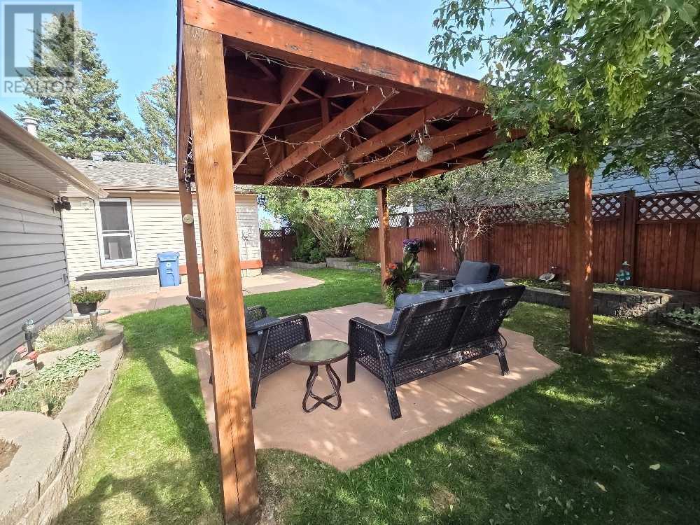 Single Family House Bungalow for Sale in  Whiteside Road NE Whitehorn Calgary 