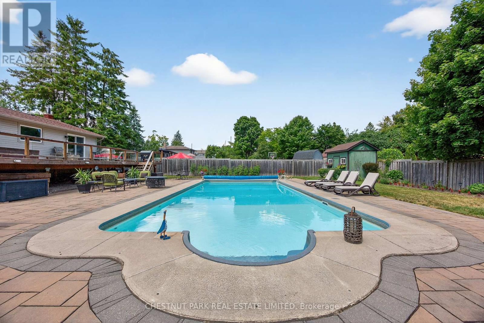 Photo 42 of 311 Pine Drive, Barrie ON