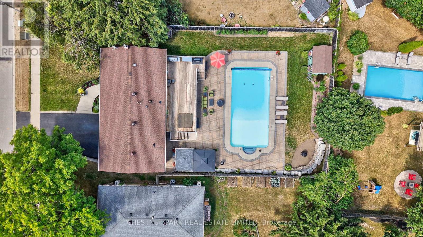 Photo 48 of 311 Pine Drive, Barrie ON