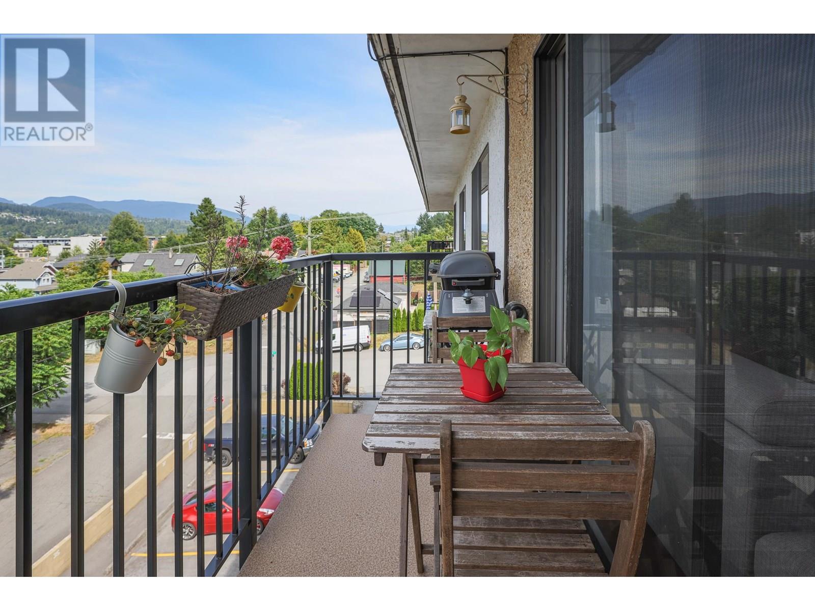308 195 MARY STREET, Port Moody