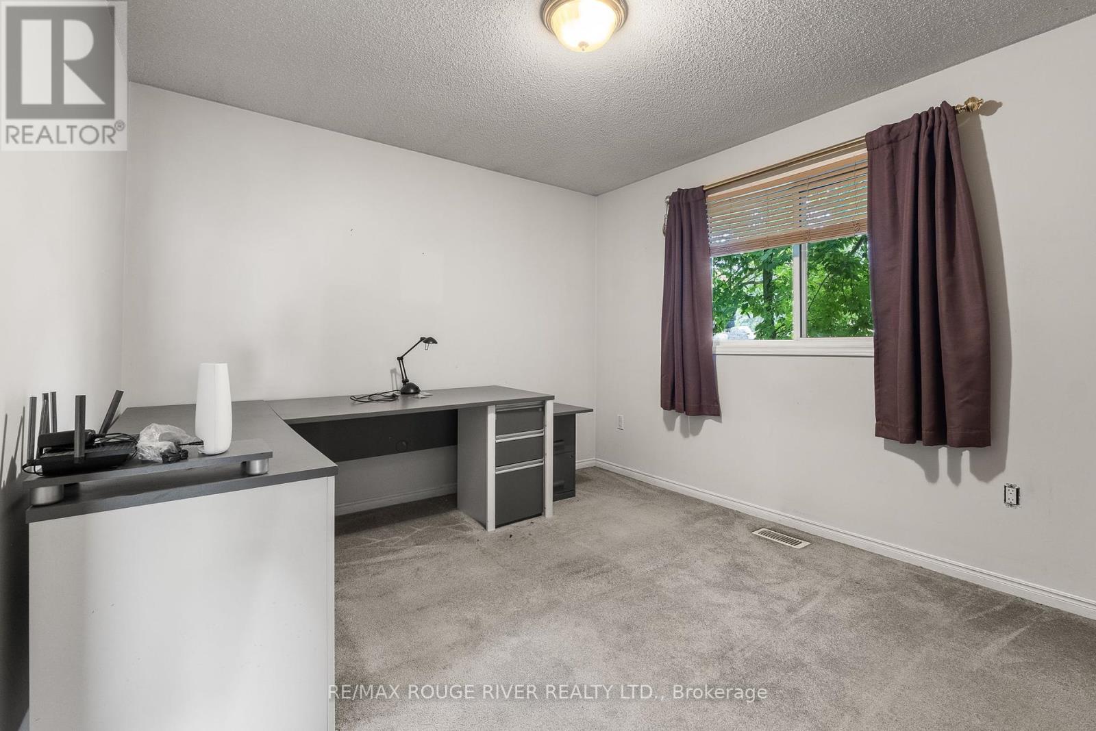 Photo 17 of 5454 Lakeshore Drive, Hamilton Township ON