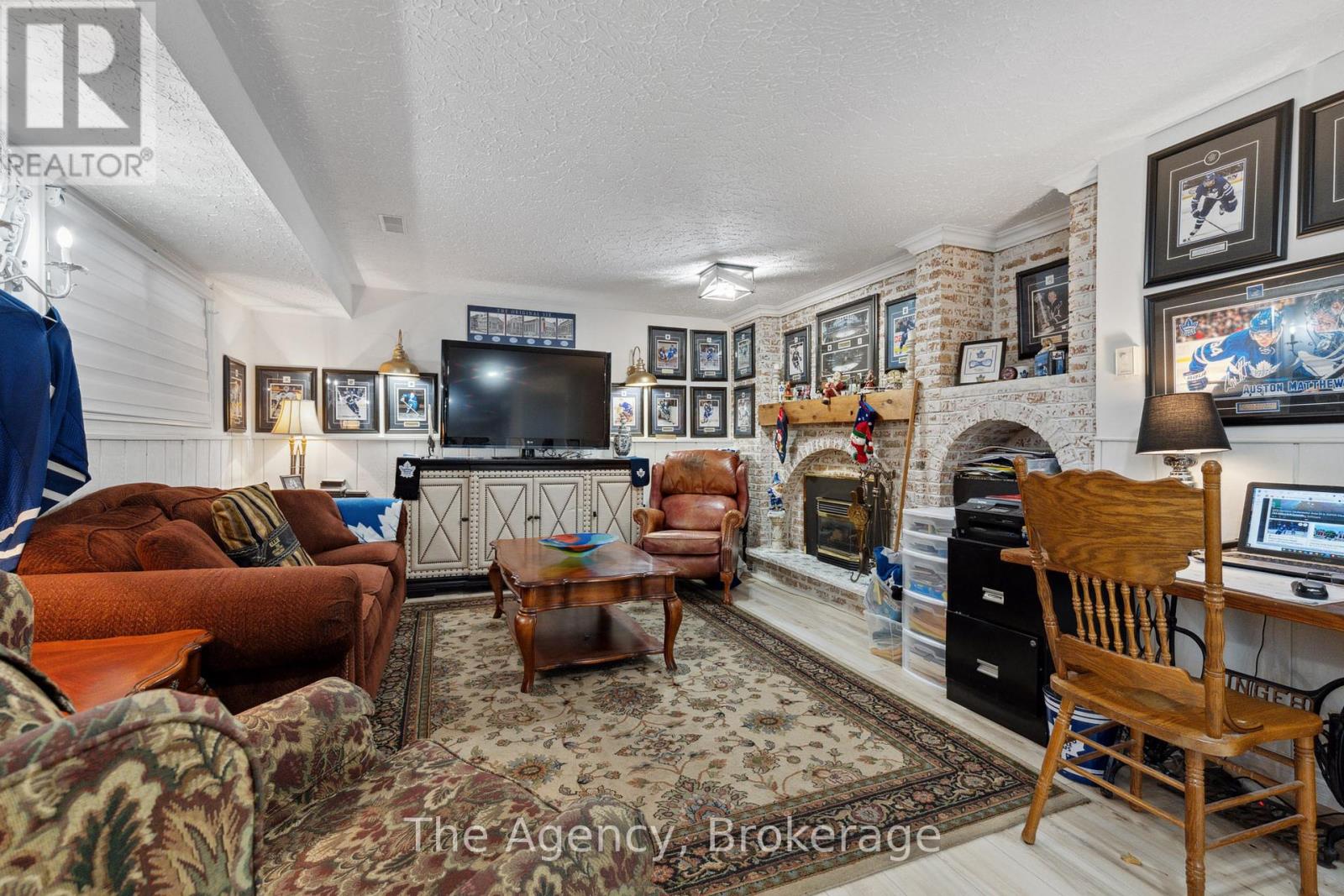 Photo 18 of 89 Endicott Terrace, Welland ON
