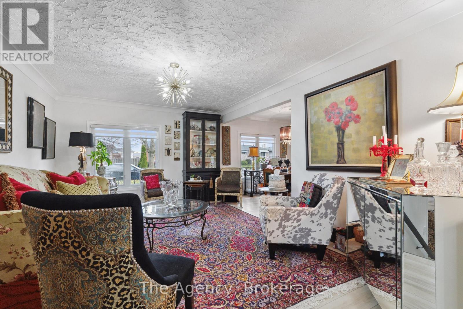 Photo 5 of 89 Endicott Terrace, Welland ON
