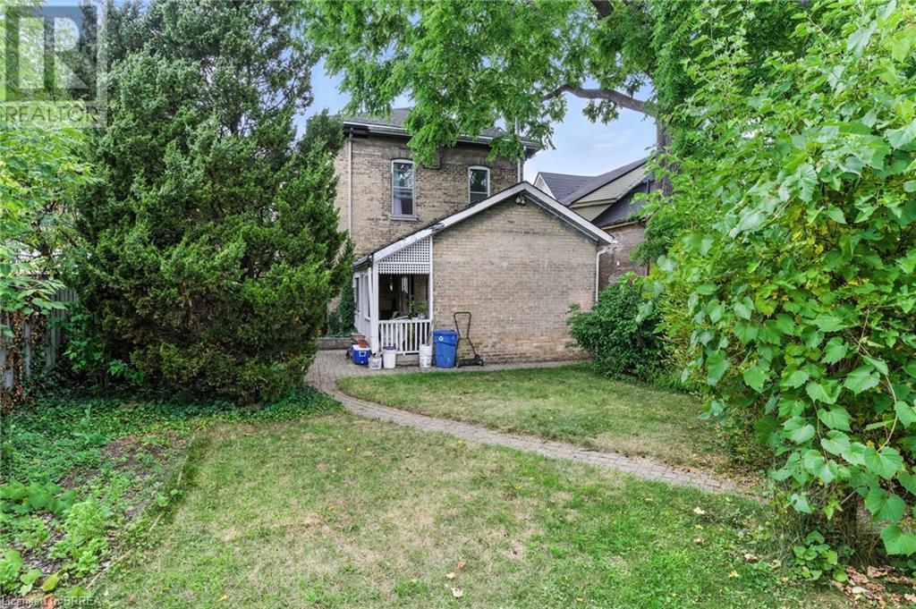 Photo 22 of 323 Dalhousie Street, Brantford ON