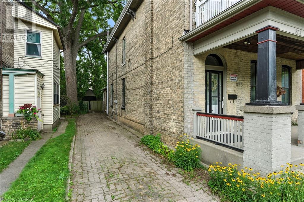 Photo 21 of 323 Dalhousie Street, Brantford ON