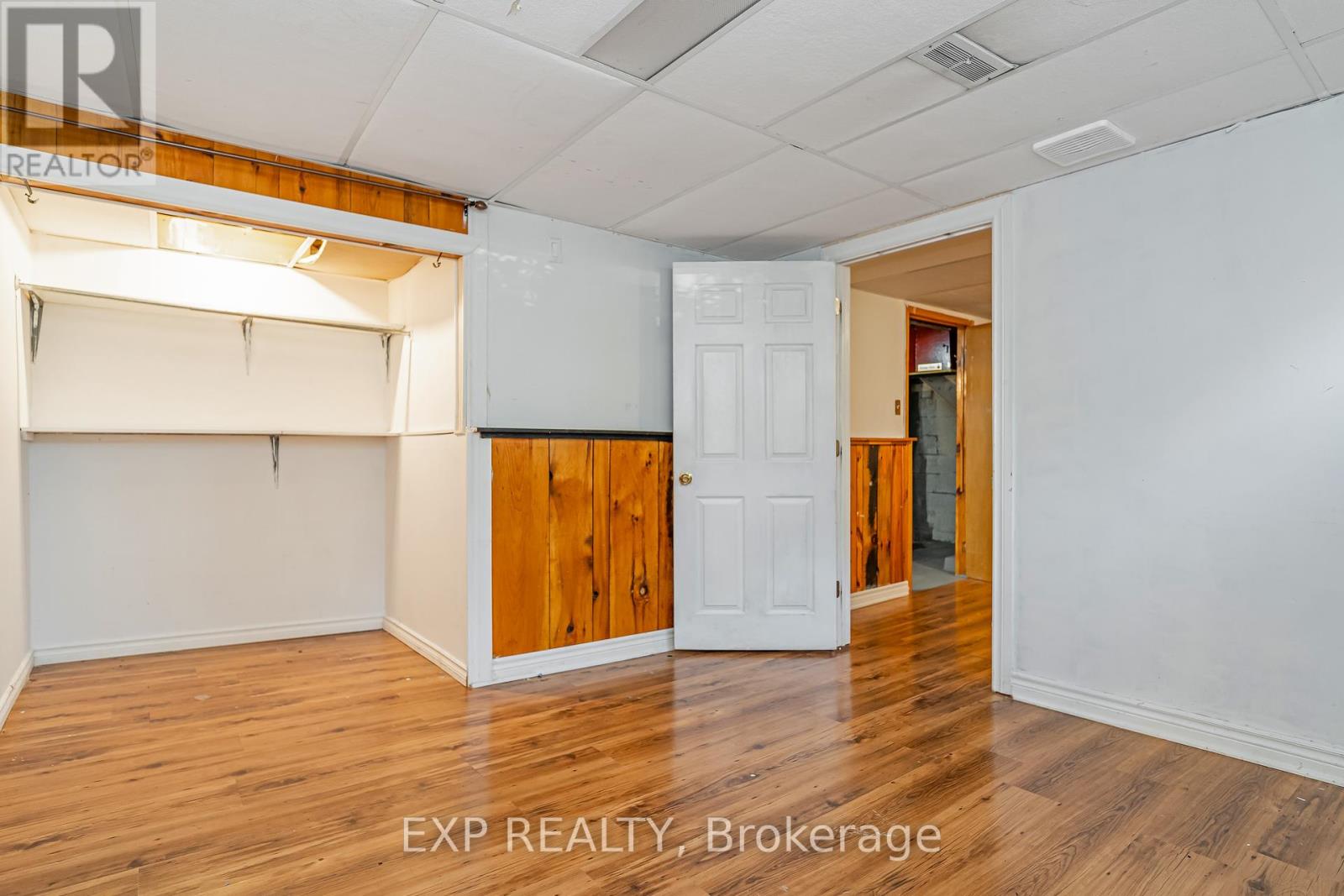 Photo 23 of 646 Borthwick Avenue, Ottawa ON