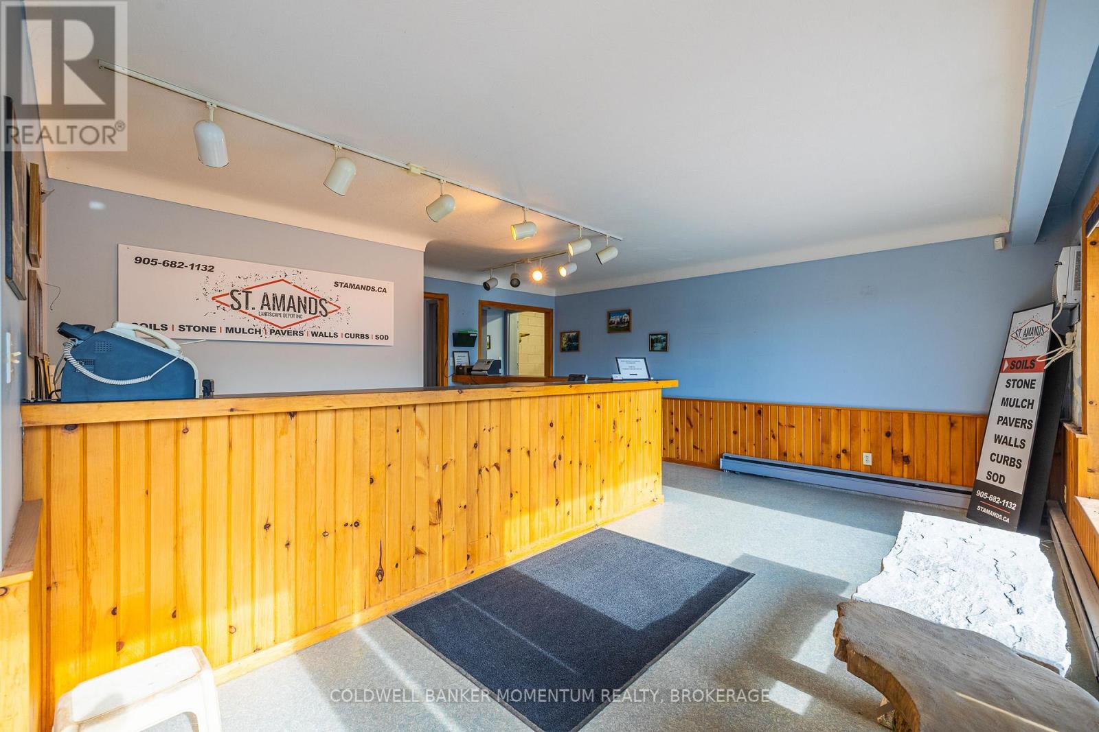 Photo 7 of 132 Bunting Road, St Catharines ON