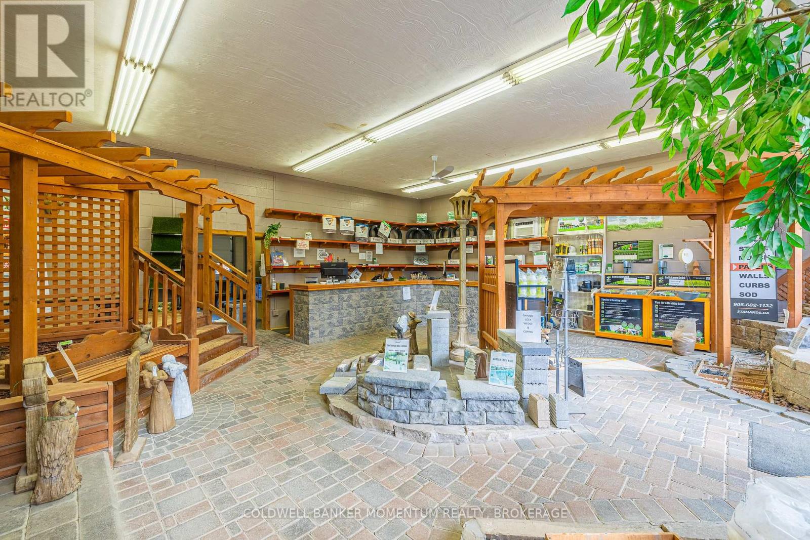 Photo 41 of 132 Bunting Road, St Catharines ON
