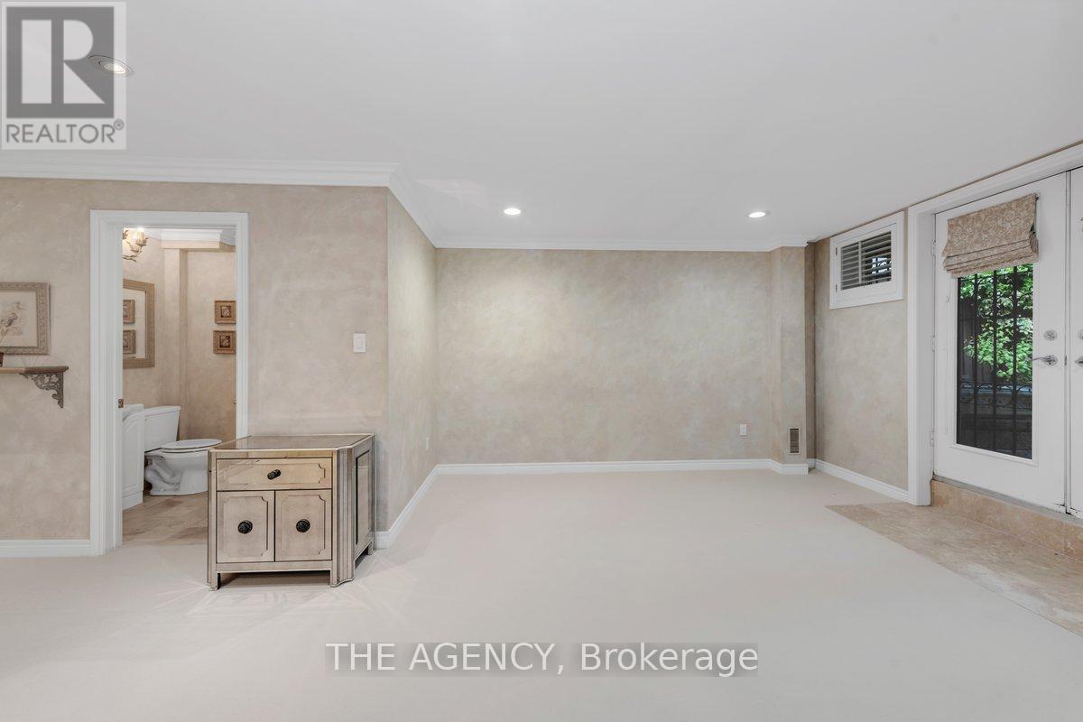 Photo 42 of 313 Broadway Avenue, Toronto ON