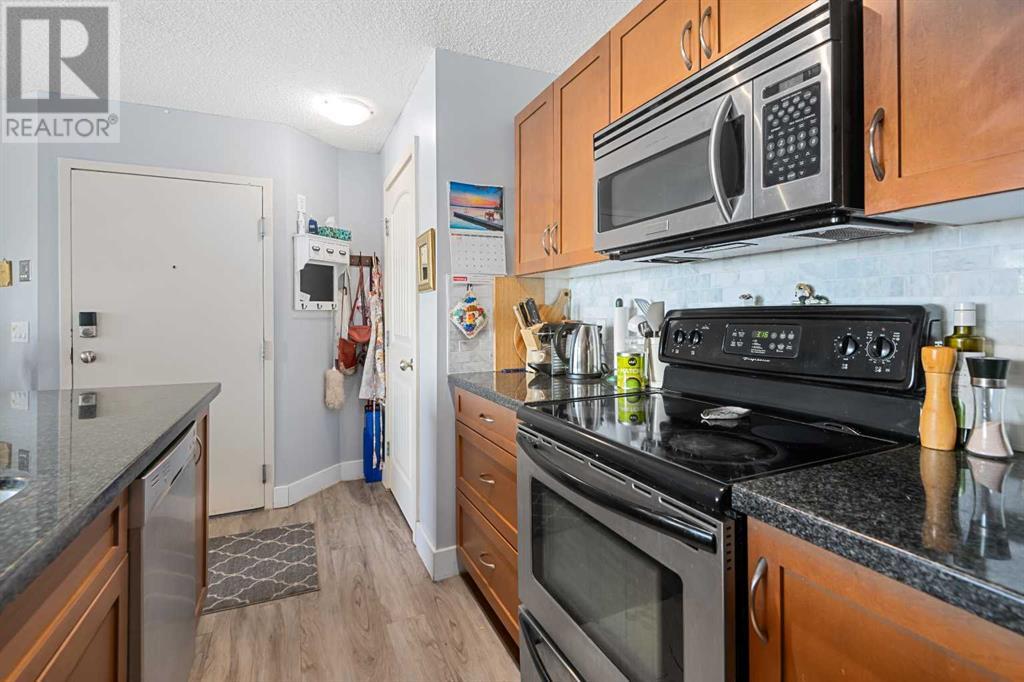 Single Family House for Sale in   Village Terrace SW Patterson Calgary 