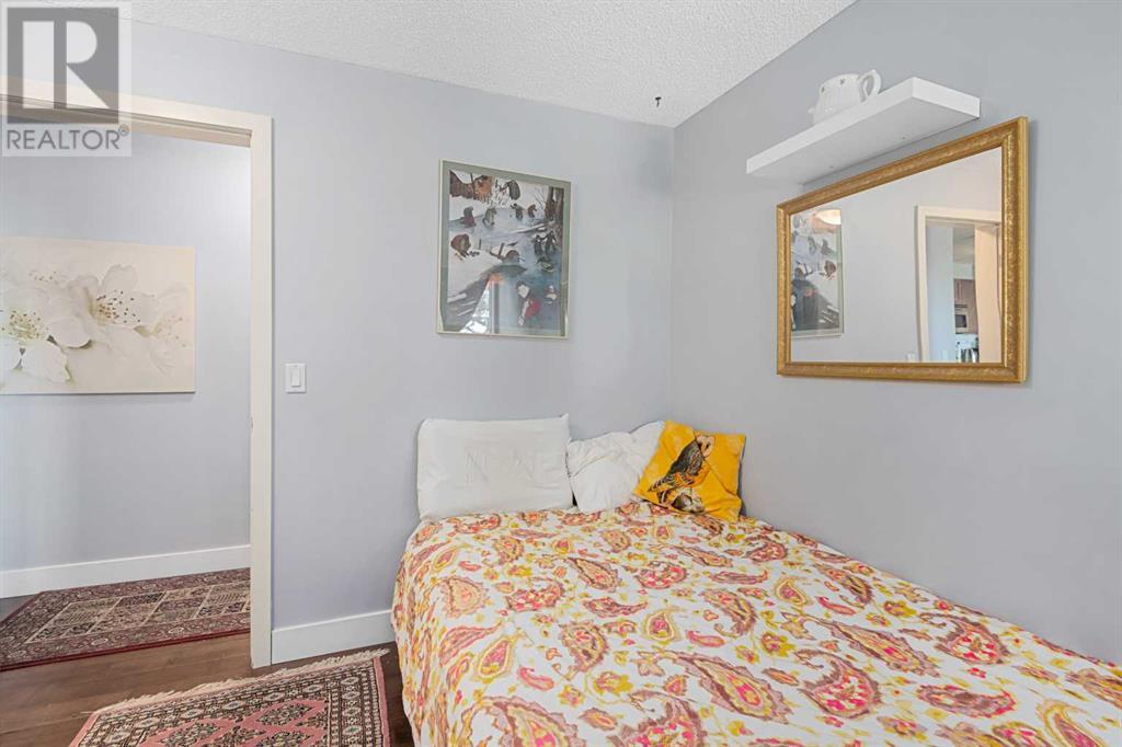 Single Family House for Sale in   Village Terrace SW Patterson Calgary 