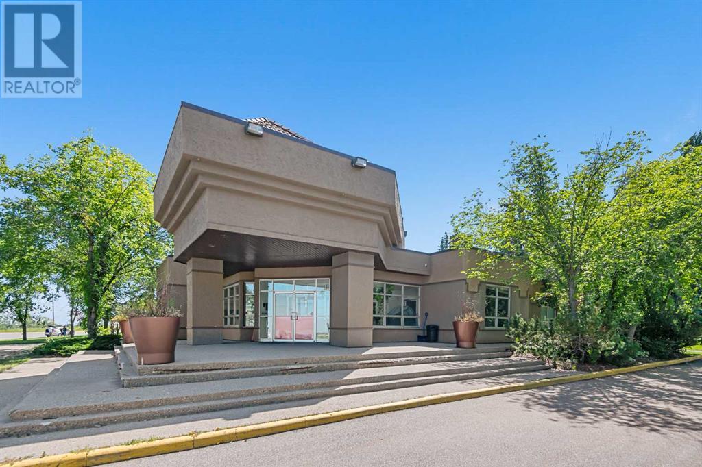 Single Family House for Sale in   Village Terrace SW Patterson Calgary 