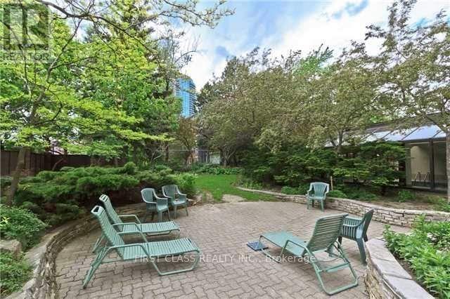 Photo 12 of 202 200 Robert Speck Parkway, Mississauga ON