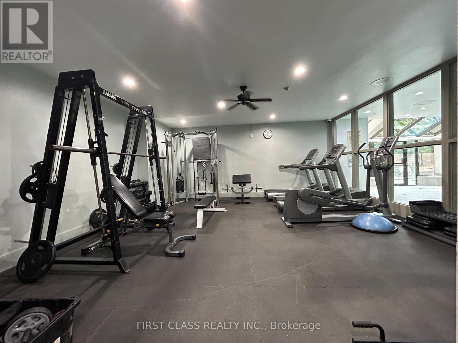 Photo 13 of 202 200 Robert Speck Parkway, Mississauga ON