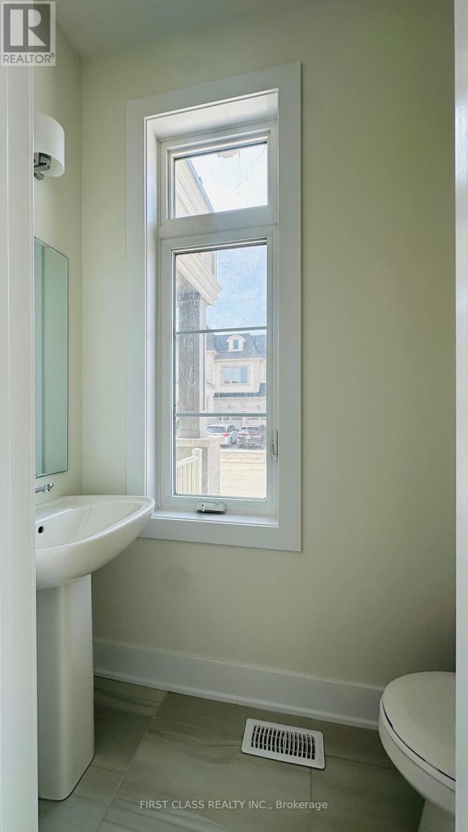 Photo 14 of 78 Meizhou Avenue, Markham ON