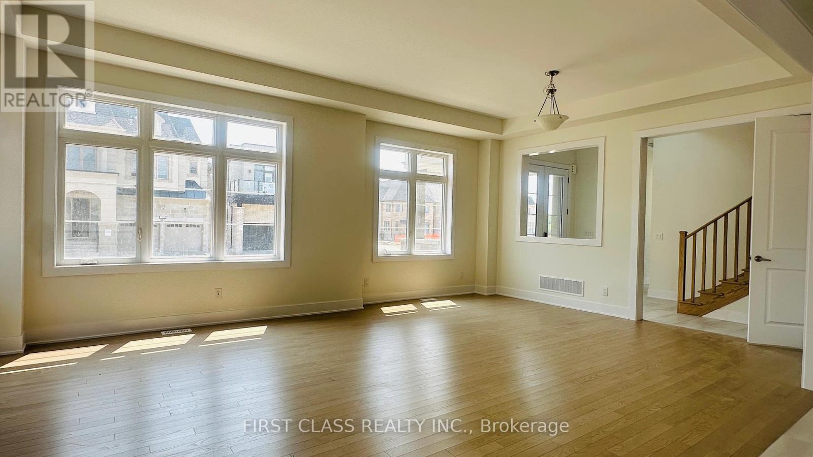 Photo 1 of 78 Meizhou Avenue, Markham ON