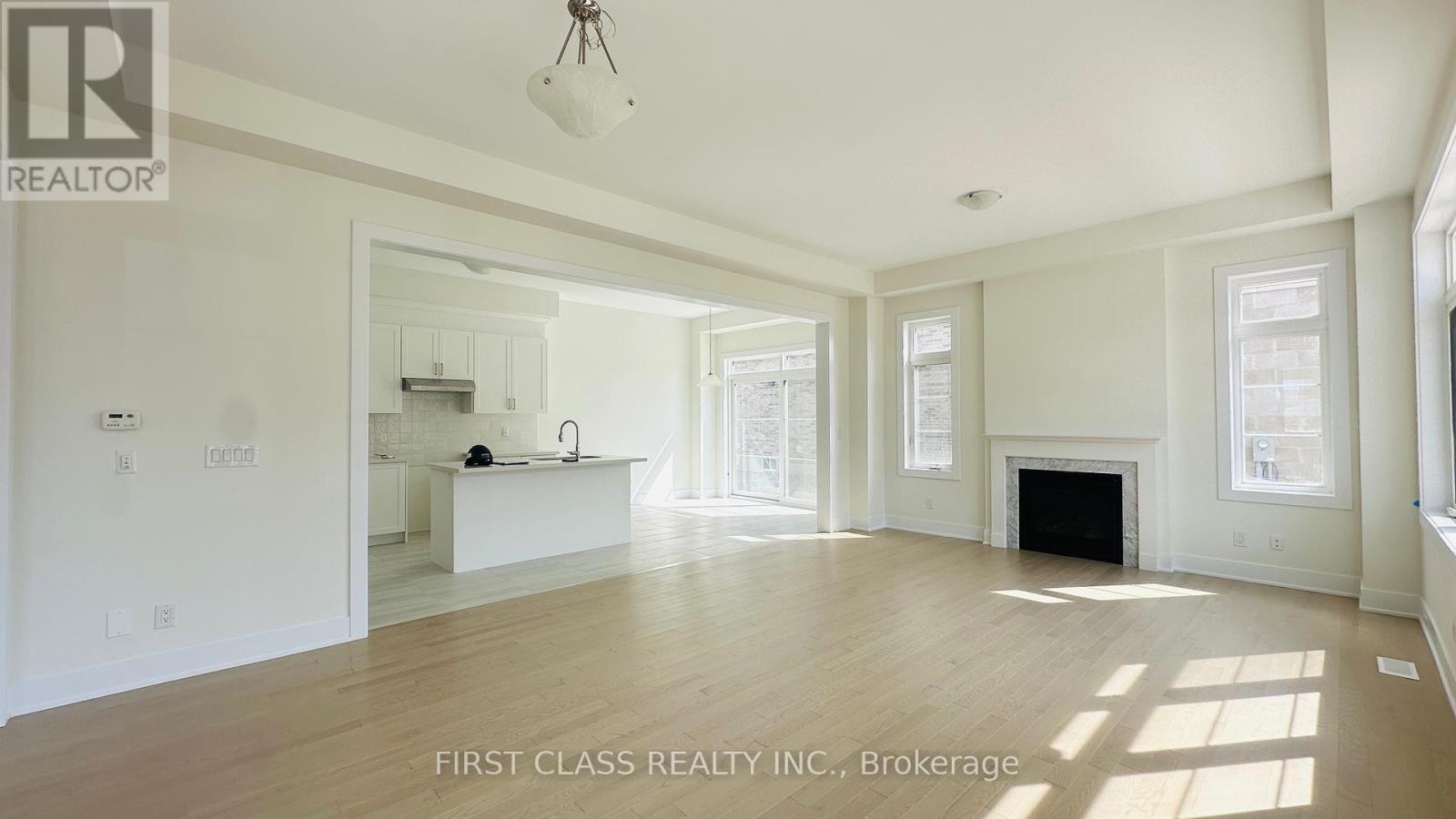 Photo 18 of 78 Meizhou Avenue, Markham ON