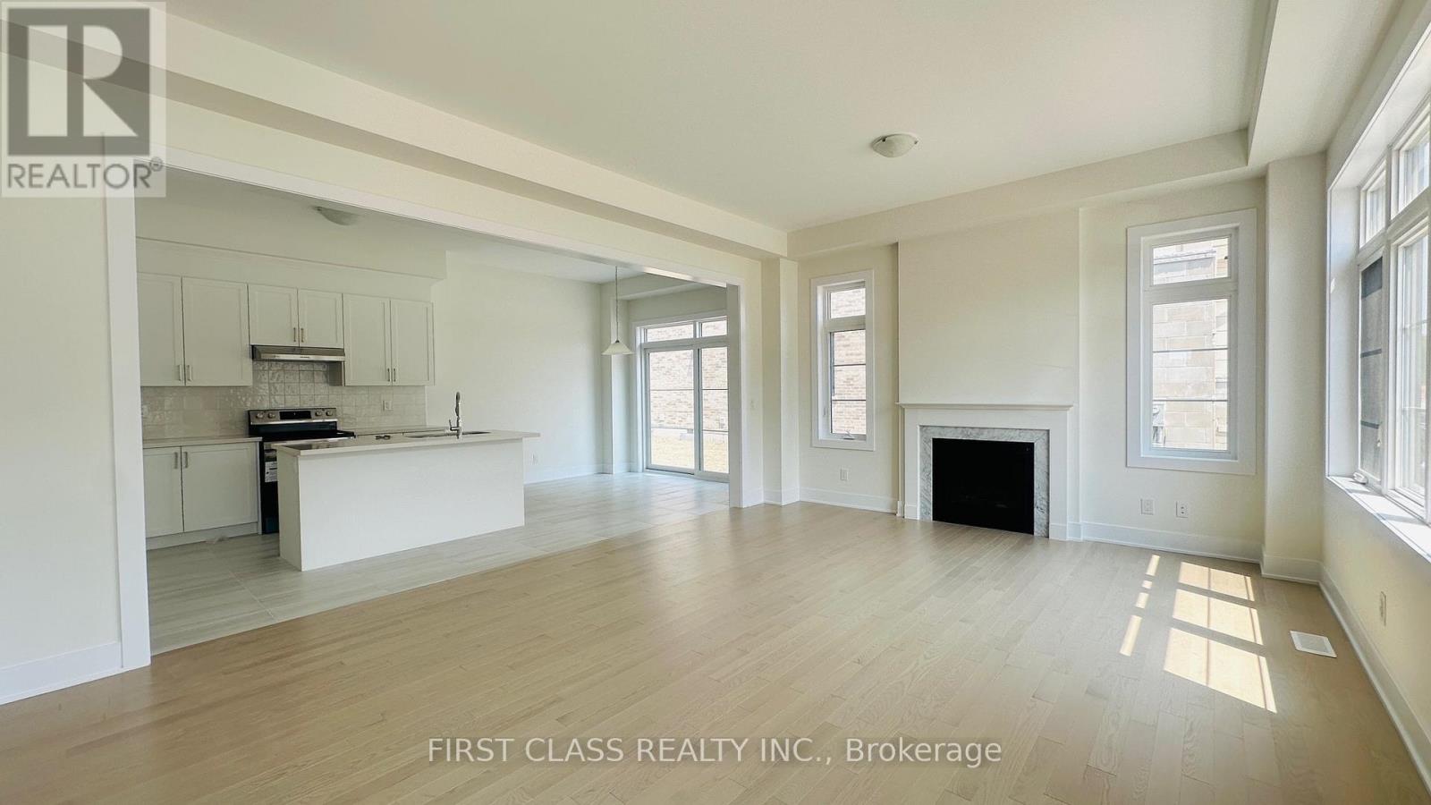 Photo 12 of 78 Meizhou Avenue, Markham ON