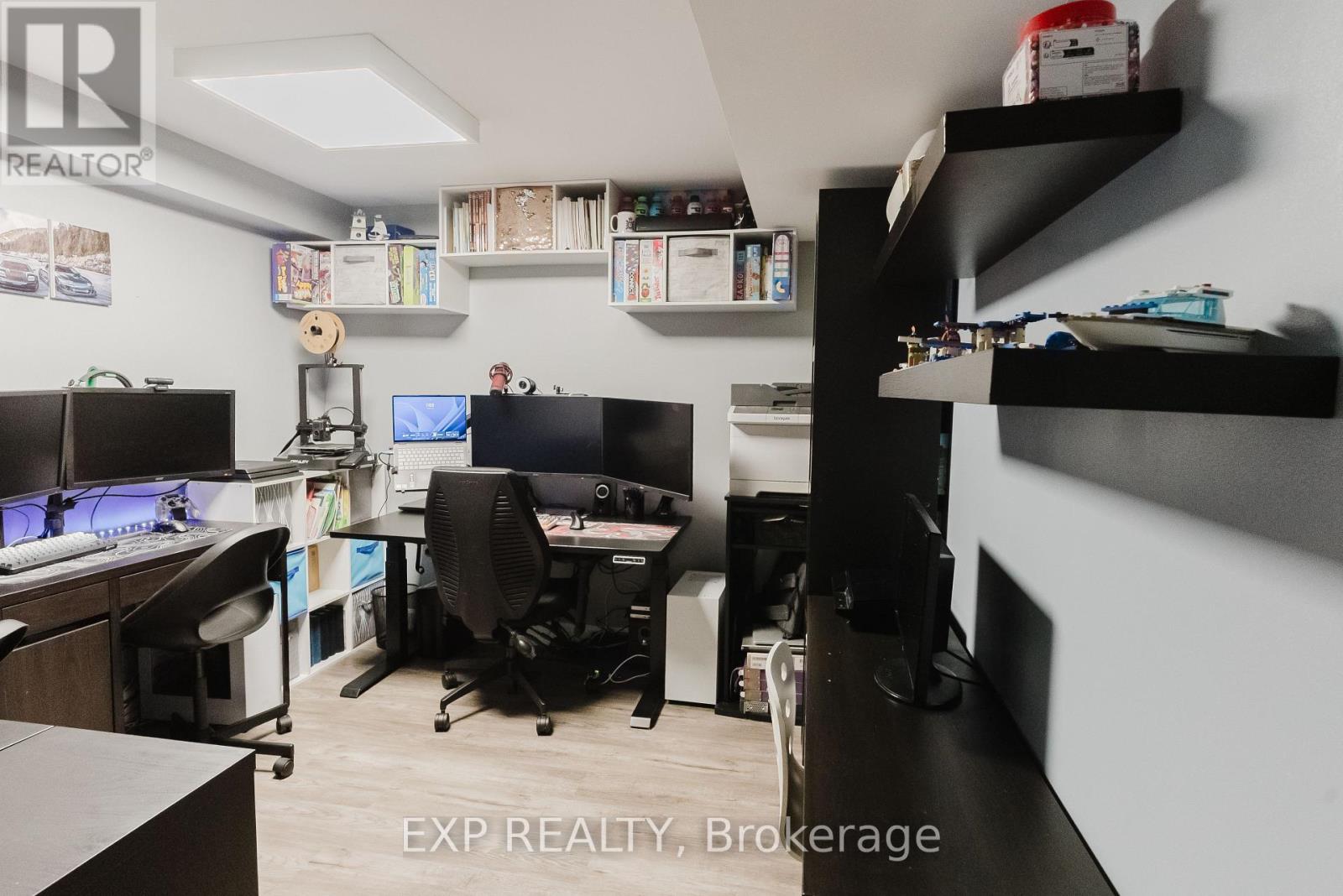 Photo 23 of 138 Acklam Terrace, Ottawa ON