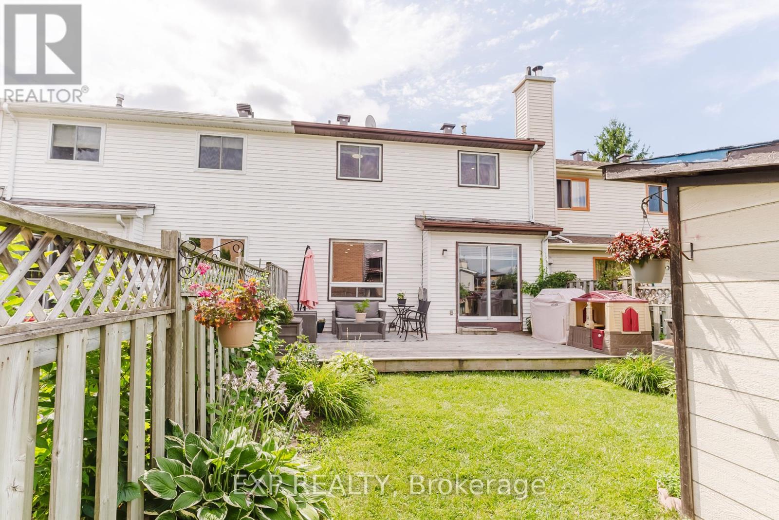 Photo 26 of 138 Acklam Terrace, Ottawa ON