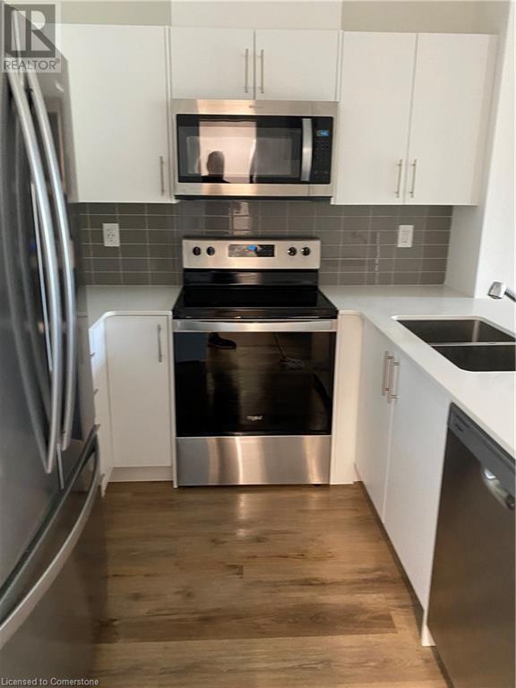 Photo 5 of 4 Kimberly Lane Unit 121, Collingwood ON