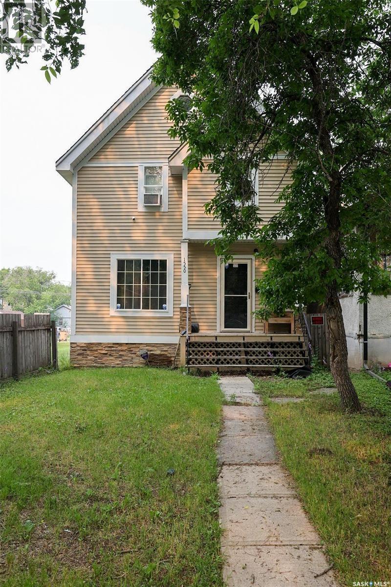 1550 ROBINSON STREET - 2