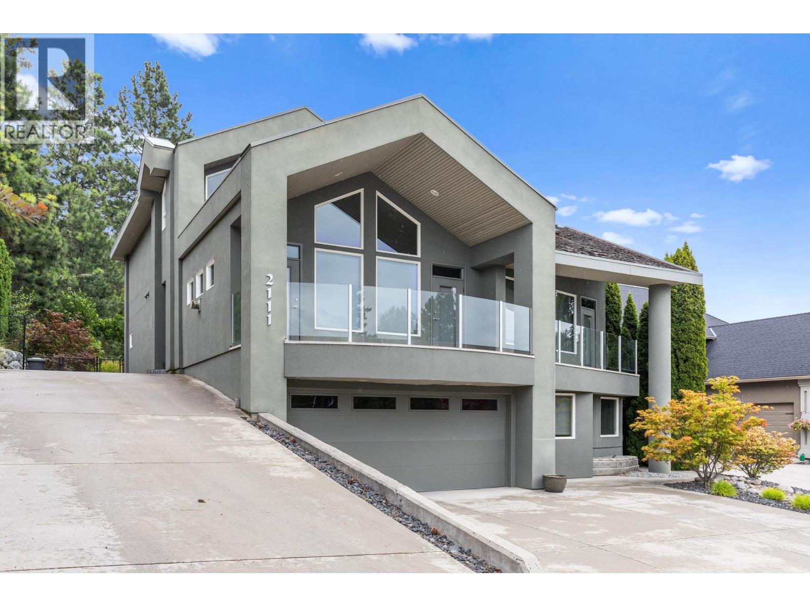  2111 Lillooet Crescent, Kelowna
