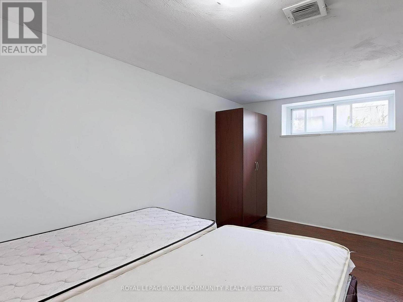 Photo 16 of Basement 17 Dobbin Road, Toronto ON