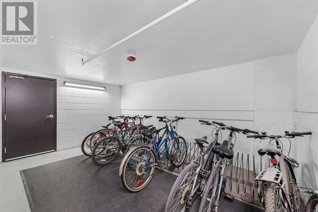 Photo 13 of 708 924 14 Avenue Sw, Calgary AB