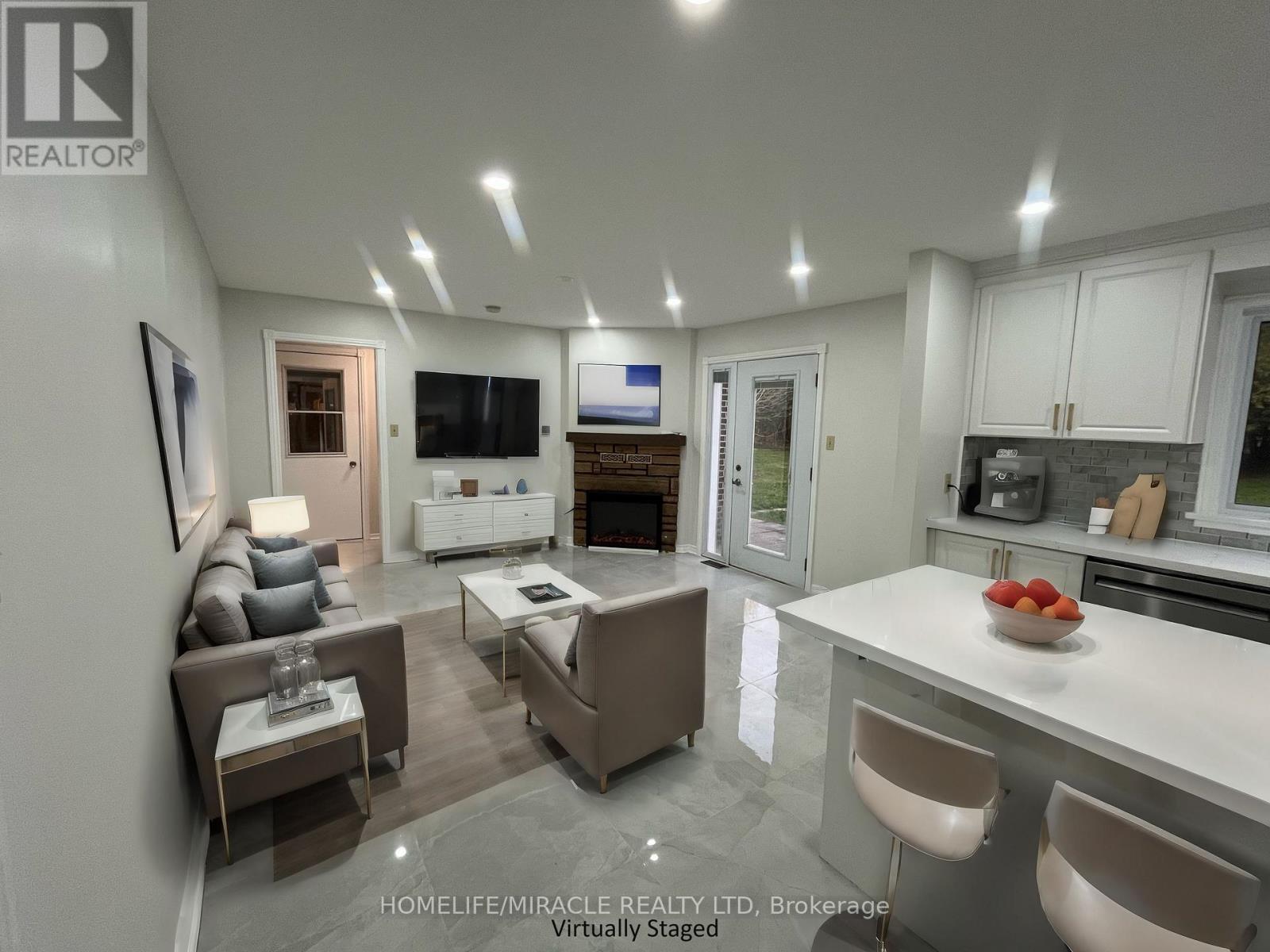 Photo 11 of 1929 8th Line Road, Ottawa ON