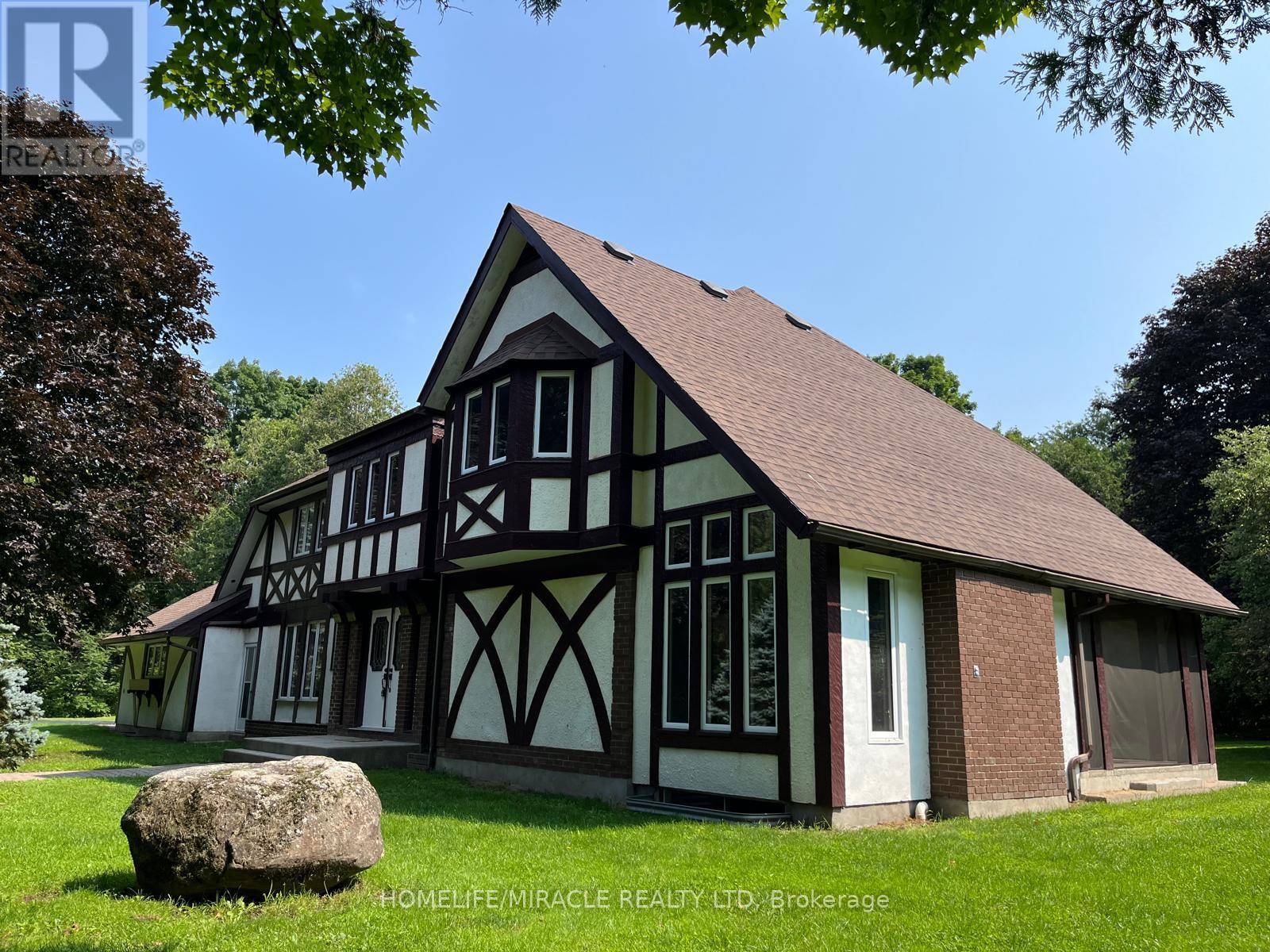 Photo 40 of 1929 8th Line Road, Ottawa ON