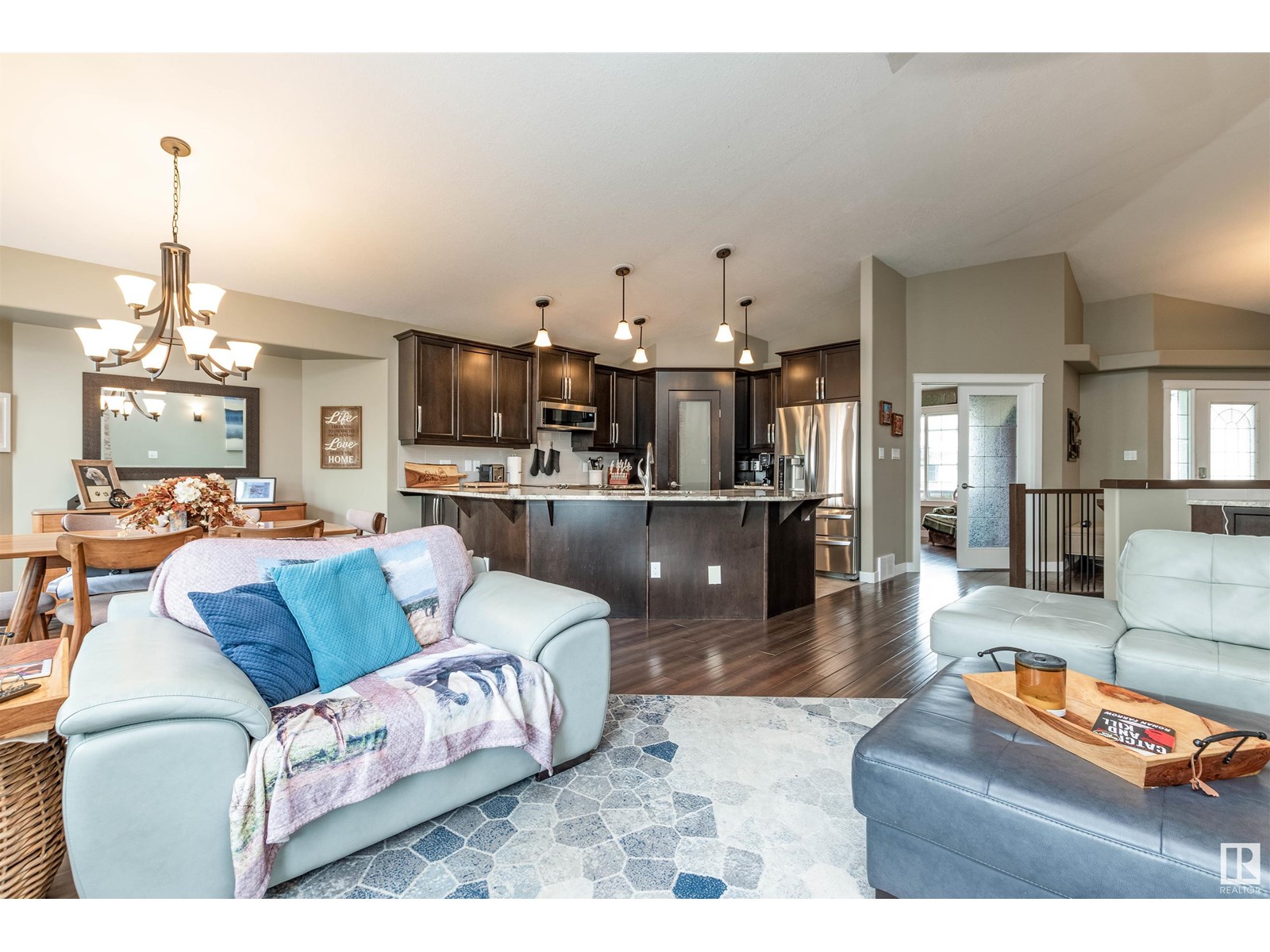 Photo 9 of 431 Norway Cr, Sherwood Park AB