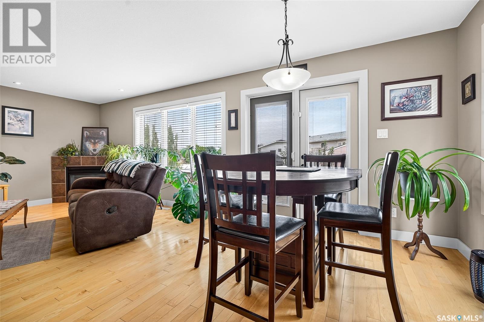 Photo 11 of 19 Everton Crescent Sw, Moose Jaw SK