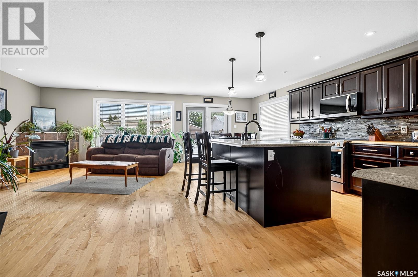 Photo 4 of 19 Everton Crescent Sw, Moose Jaw SK