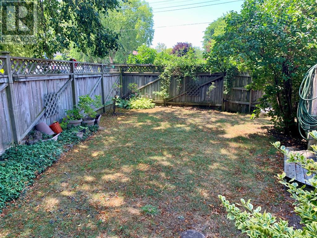 Photo 9 of 1330 Colborne Road, Sarnia ON