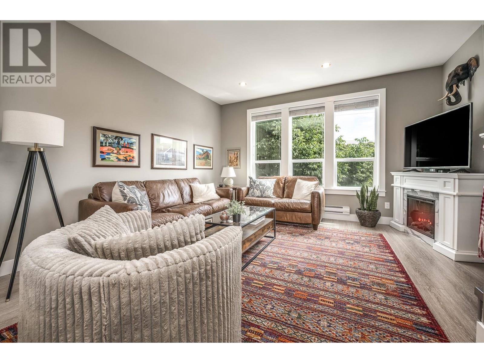 #14-4949 47A Avenue, Delta