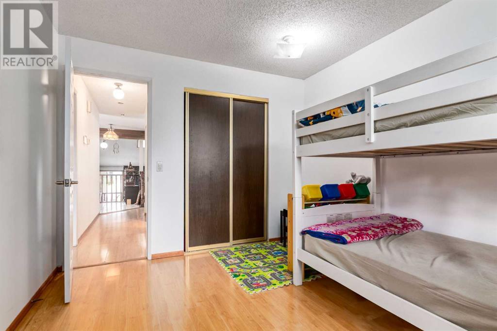 Single Family House 3 Level for Sale in  Castleridge Crescent NE Castleridge Calgary 
