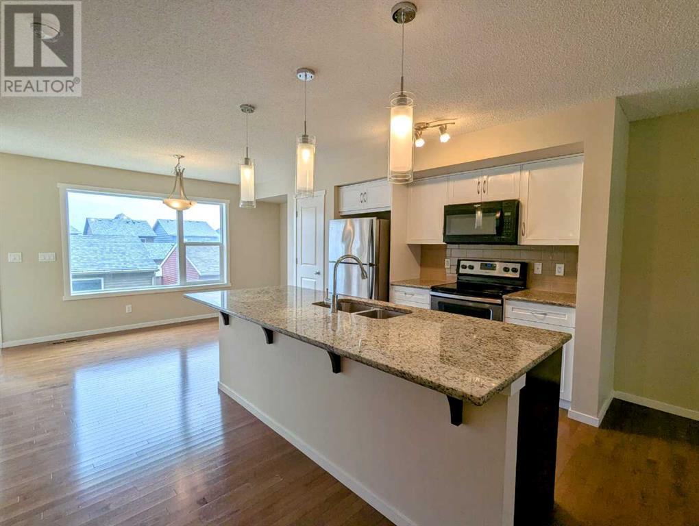 Photo 9 of 187 Evansborough Way Nw, Calgary AB