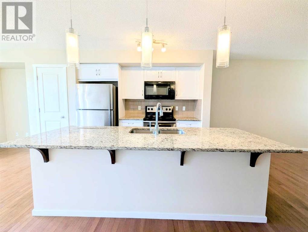 Photo 16 of 187 Evansborough Way Nw, Calgary AB