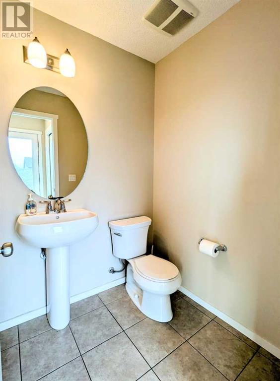 Photo 12 of 187 Evansborough Way Nw, Calgary AB