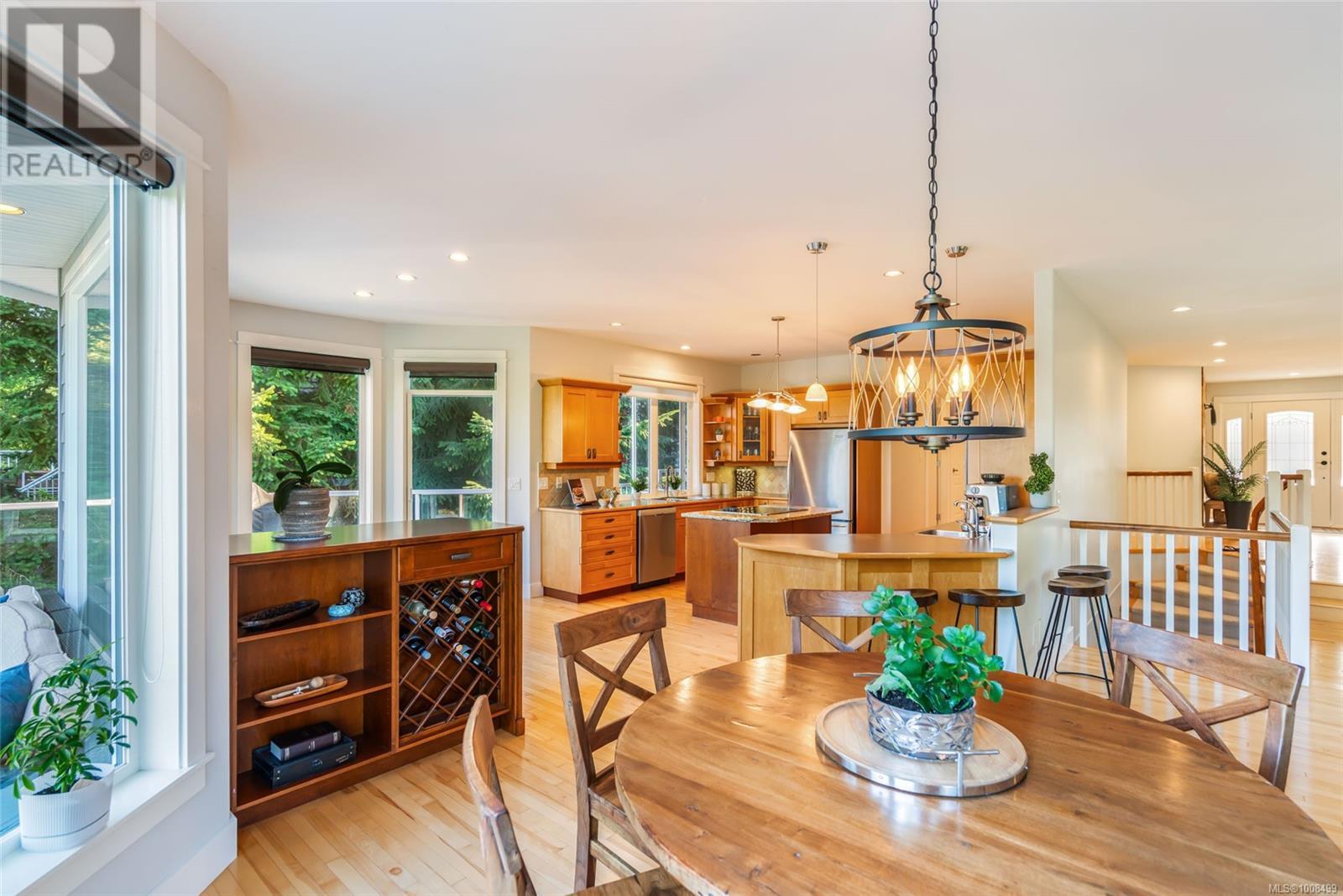 Photo 12 of 3557 Collingwood Dr, Nanoose Bay BC