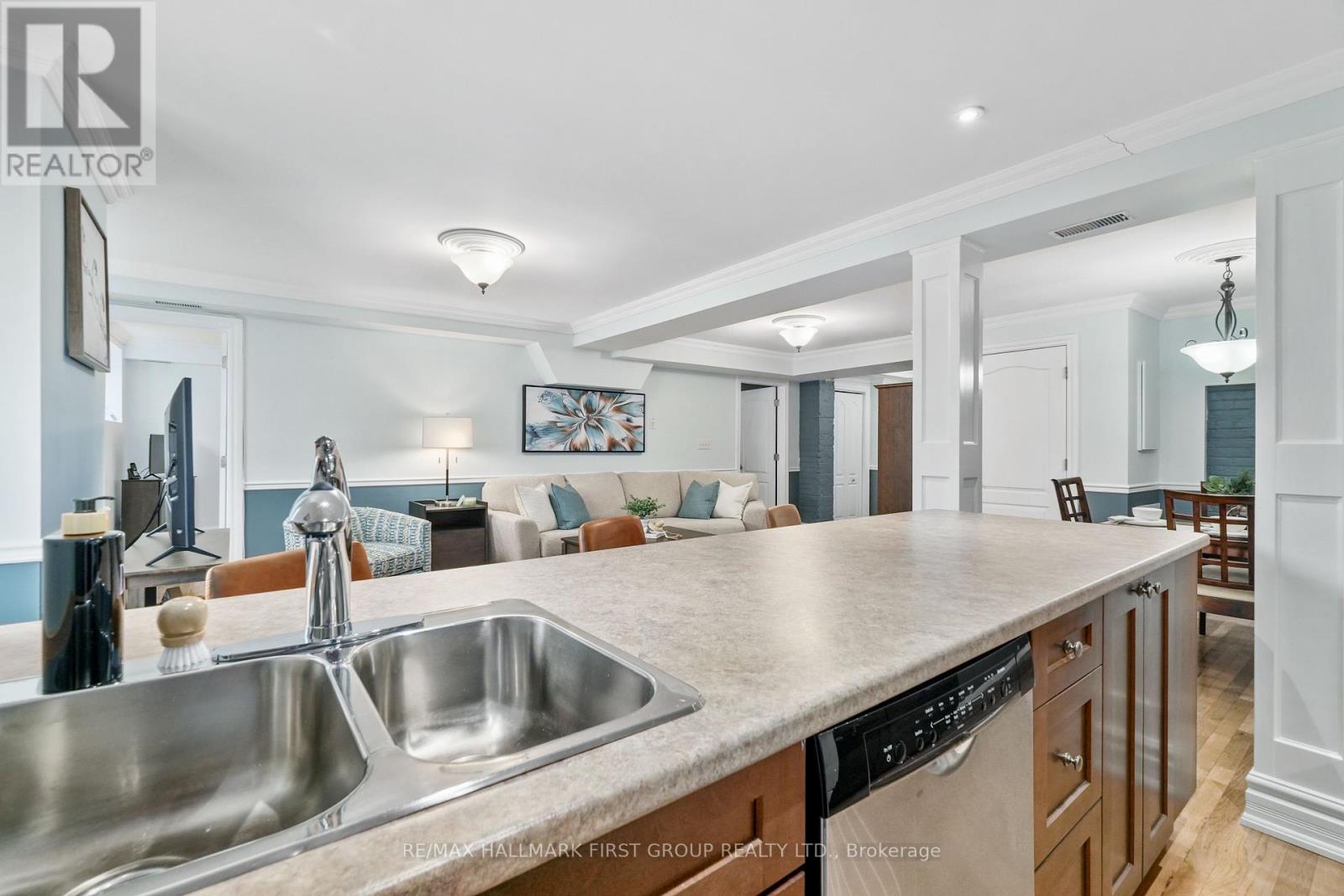 Photo 18 of 104 323 George Street, Cobourg ON