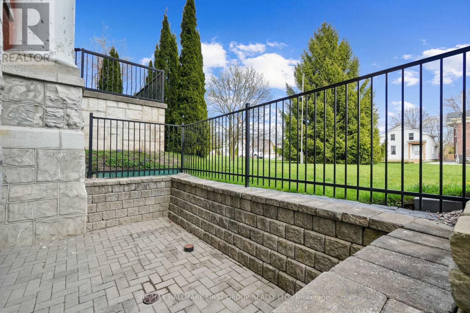 Photo 35 of 104 323 George Street, Cobourg ON