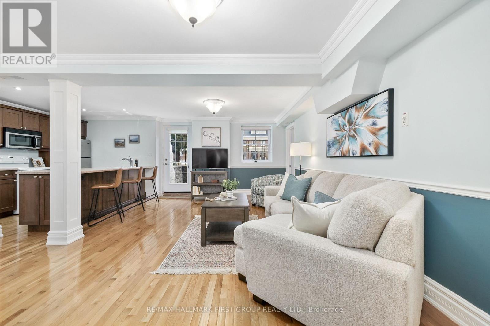 Photo 6 of 104 323 George Street, Cobourg ON