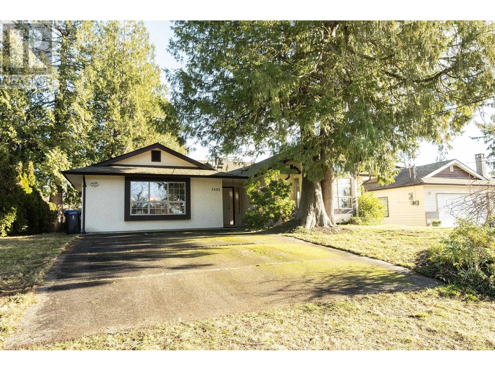 5462 KENSINGTON ROAD, Sechelt