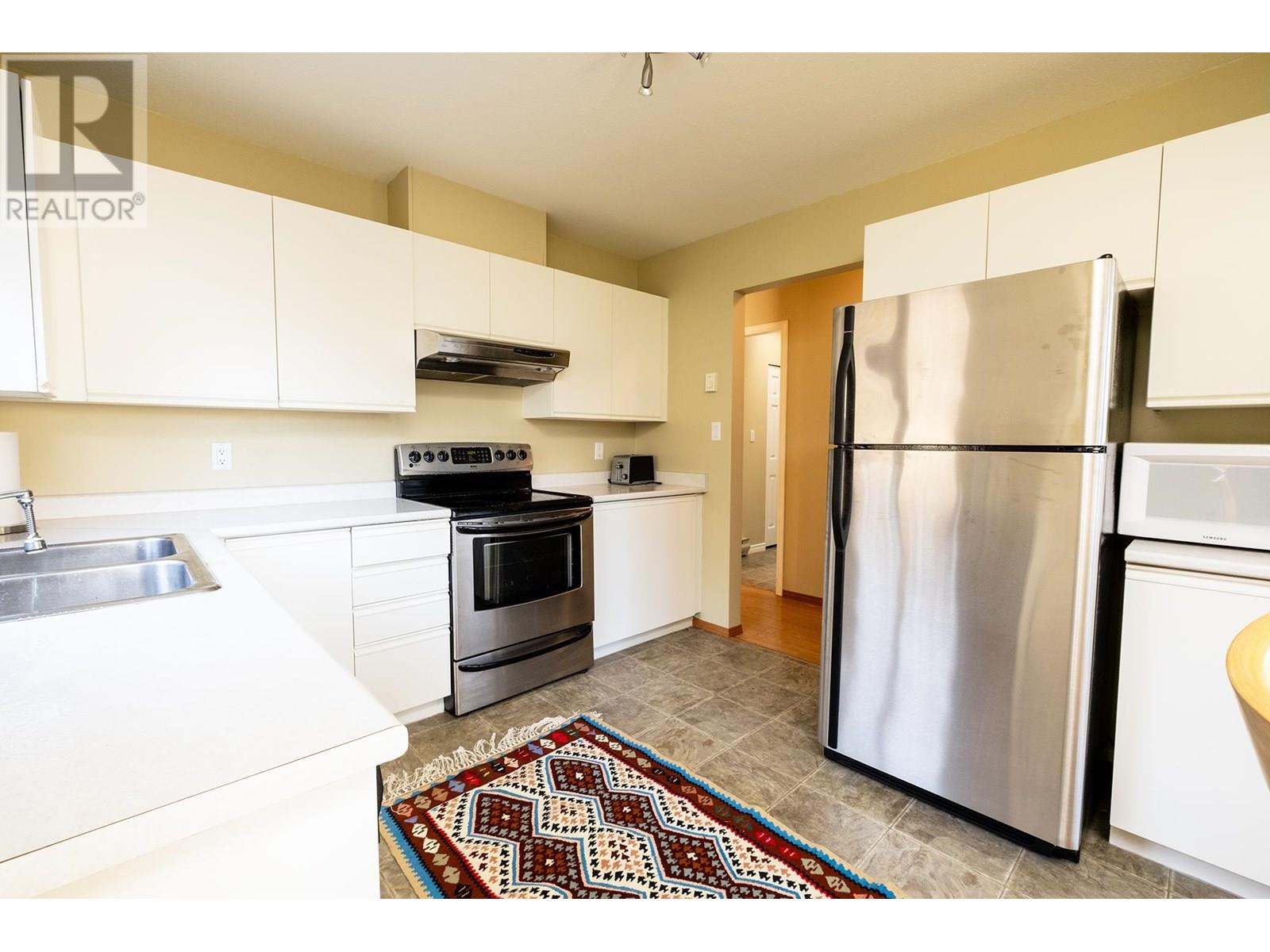 5462 KENSINGTON ROAD, Sechelt