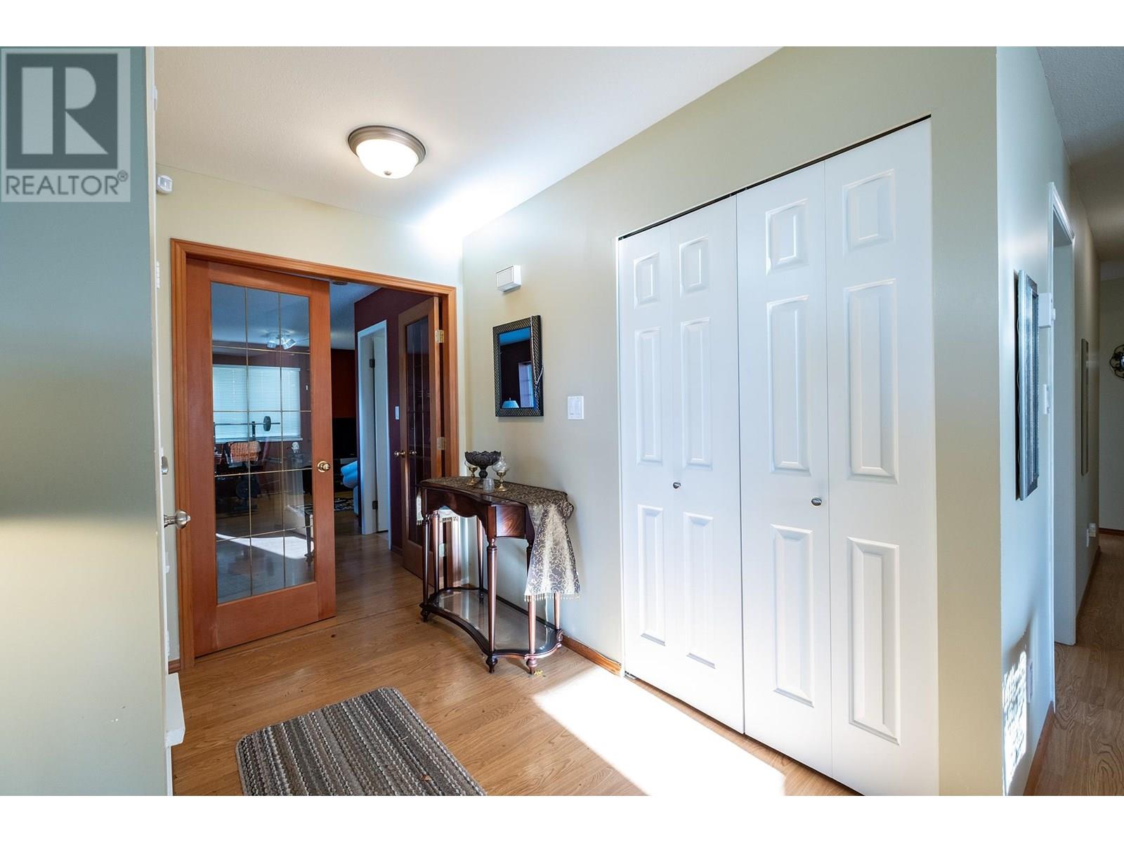 5462 KENSINGTON ROAD, Sechelt