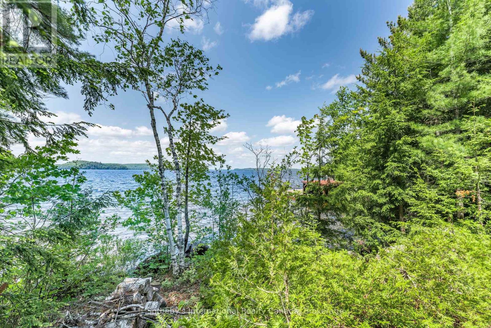 Photo 26 of 1076 Nithgrove Road, Lake Of Bays ON