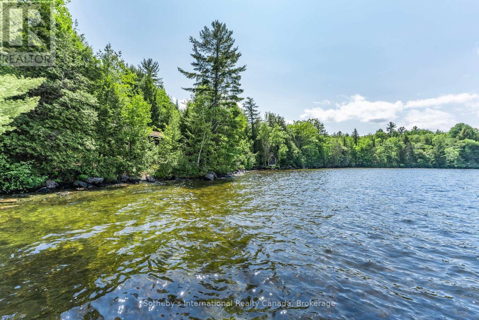 Photo 21 of 1076 Nithgrove Road, Lake Of Bays ON